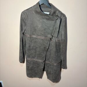 VanillaChocolate Faux Suede Asymmetrical Zip Jacket Gray XXL Modern Layered Look